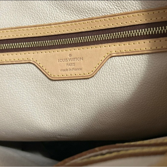 100% AUTH Louis Vuitton Bucket Bag GM &Removable Chain Zipper Wallet Pouch - Picture 4 of 13